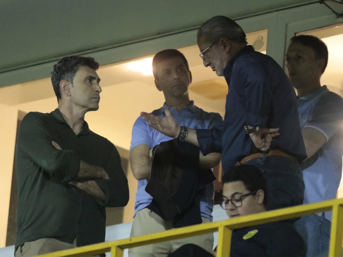 ¿Qué andan haciendo? Así ha sido por San Pedro Sula la gira del cuerpo técnico de Honduras encabezado por Paco Molina