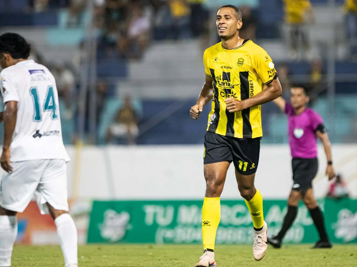 Eddie Hernández, el incombustible goleador que se rejuvenece a sus 35 años en el Real España: Sus números en Liga Nacional