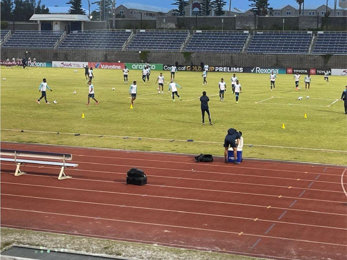 No se vio en TV: Locura de Quioto tras doblete con Honduras, huracán en Bermudas y las catrachas infiltradas