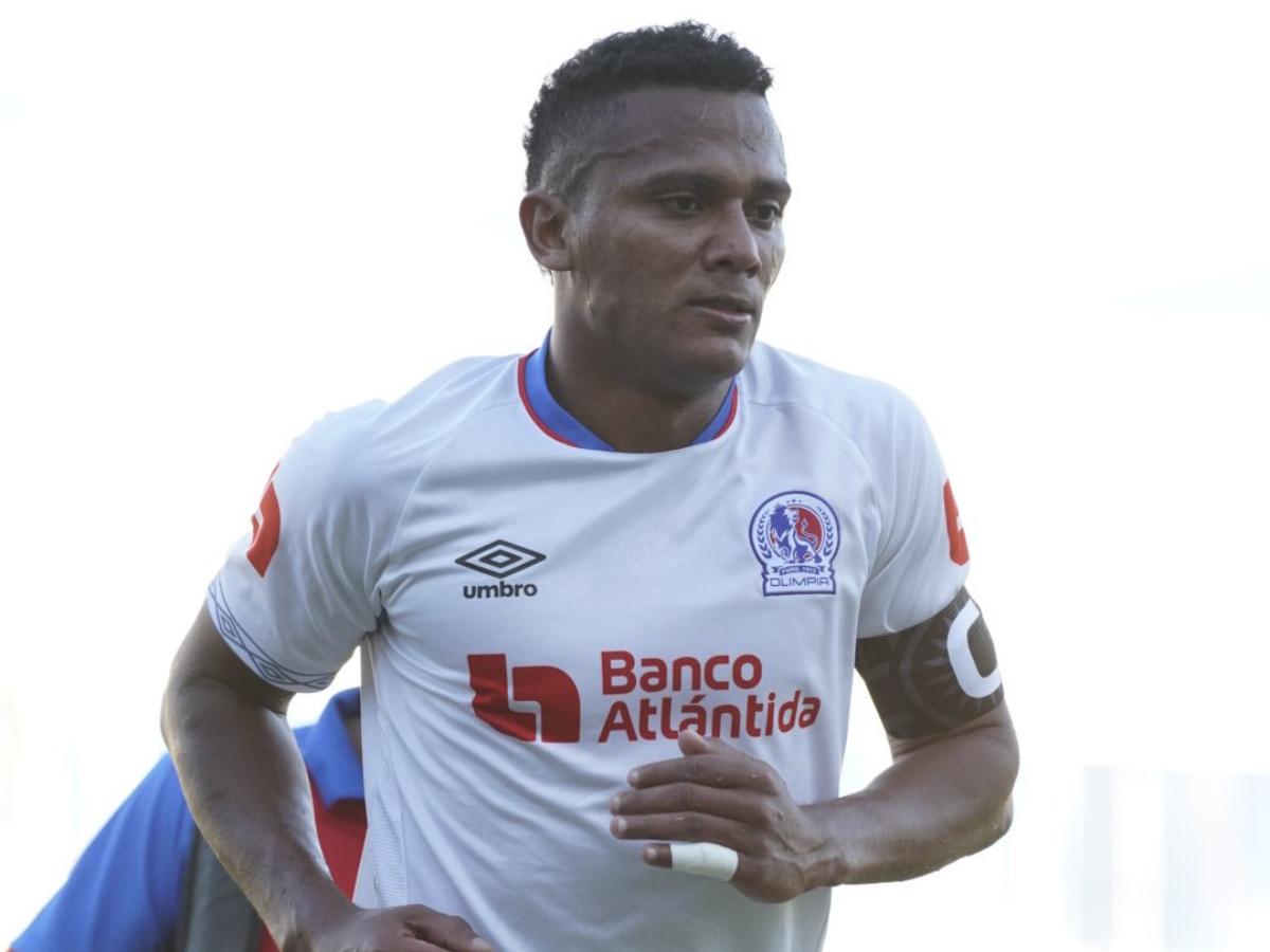 Maylor Núñez, Ever Alvarado Patón Mejía y otros futbolistas que vistieron la camisa de Olimpia y Real España