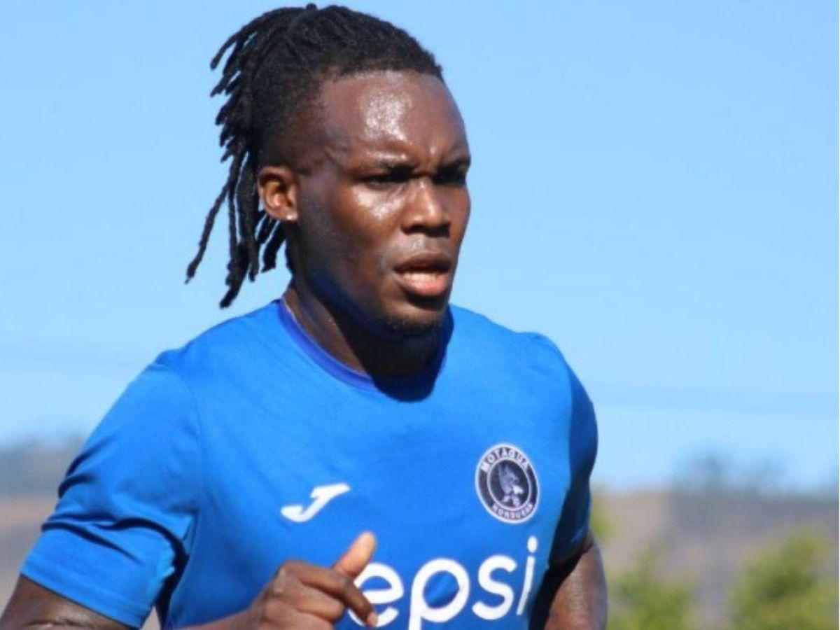 Mercado de fichajes en Honduras: Olimpia ya negociaría con DT, legionario rumbo a Europa ¿Blackburn fichará por un grande?