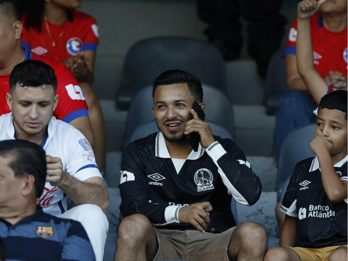 Derroche de bellezas de Olimpia y Real España y jeque causó furor previo al clásico moderno en el Estadio Morazán