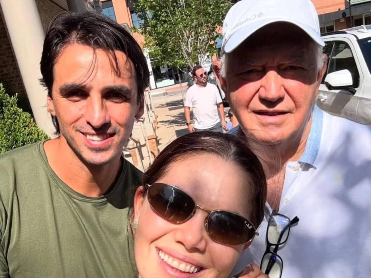 La petición que hizo la esposa de Bryan Ruiz al revelar la enfermedad que sufre: Lloraba enloquecida y gritando