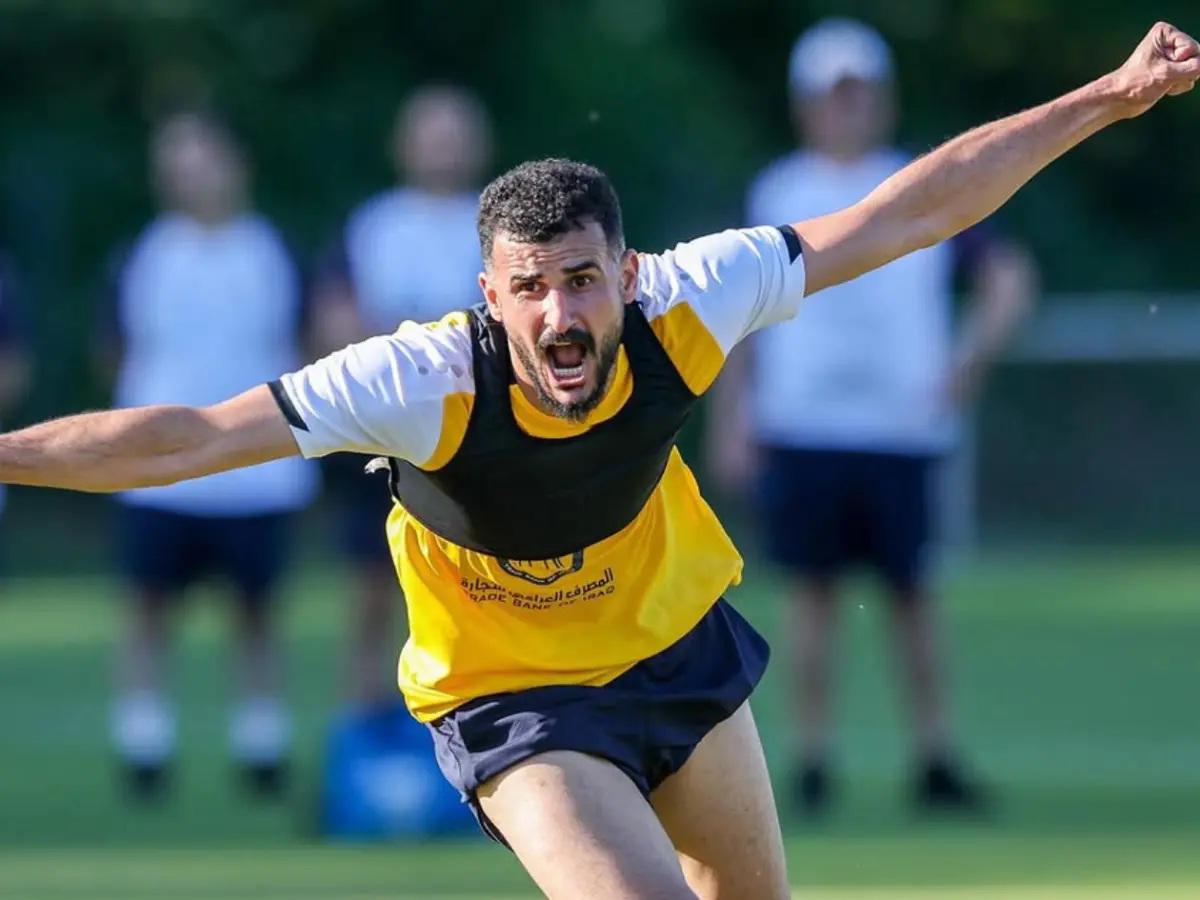 Insolito antes del Mundial: retienen a goleador en USA por la razón menos pensada