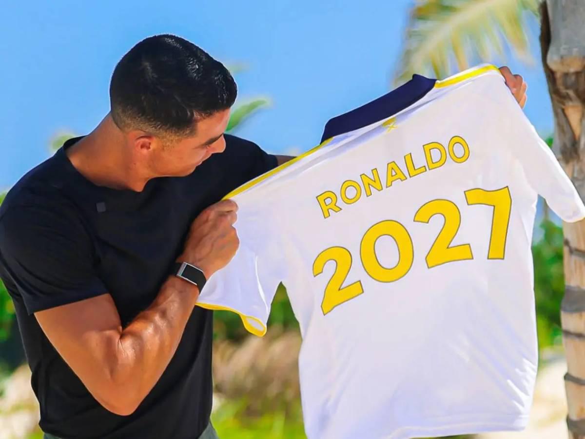 Cristiano Ronaldo compró a Almería, pero no podrá jugar con su nuevo club en la Liga Española por 'culpa' de Piqué