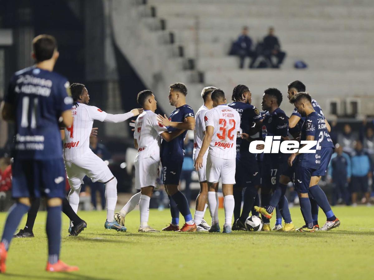 No se vio en TV del Motagua-Olimpia: Bronca entre jugadores, polémica en la final y las novias de los Auzmendi en el Nacional