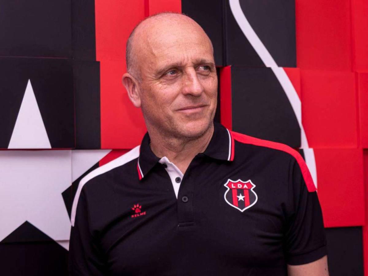 Fichajes en Honduras: La barrida en Olimpia cuando se vaya Troglio; Motagua ‘pierde’ delantero y Génesis ficha a seleccionado