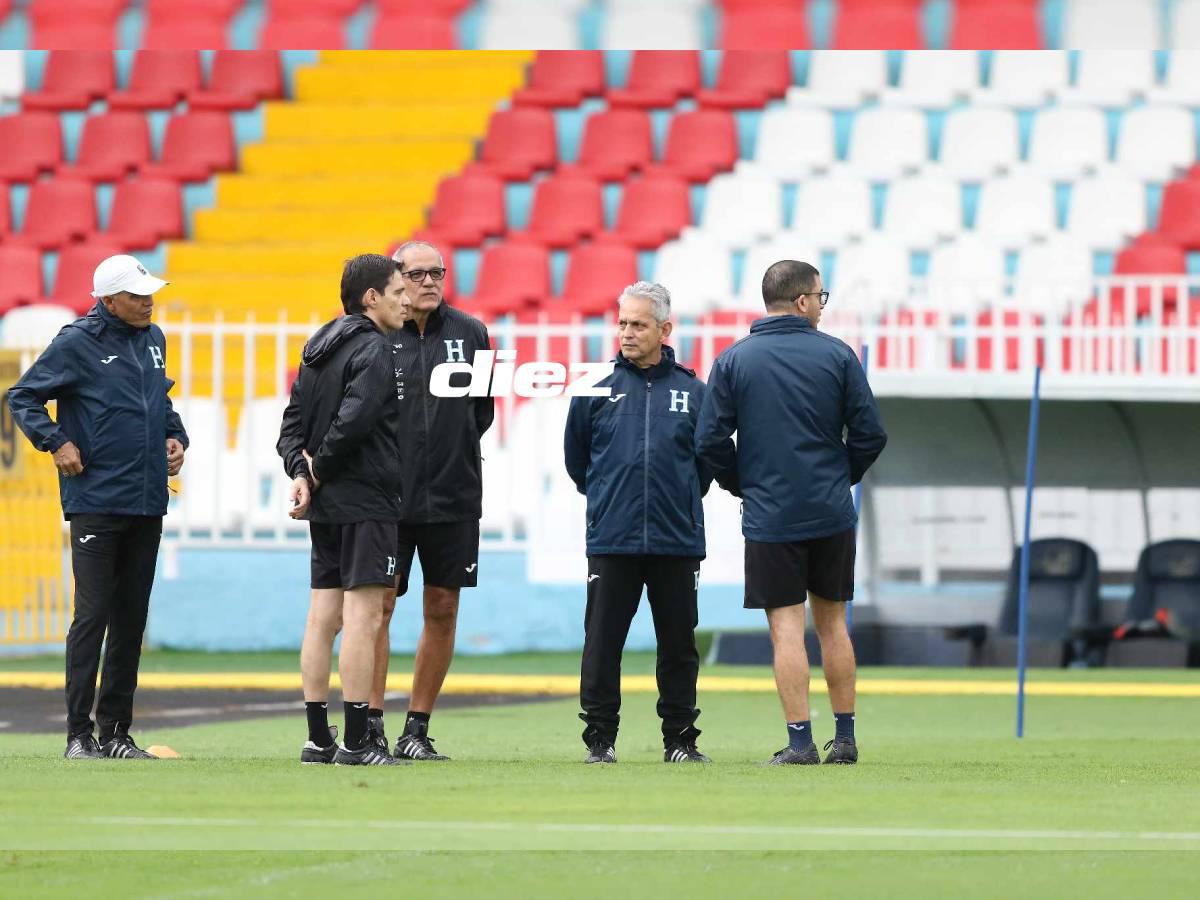 ¡Visitas sorpresa! Legionario se bajó del avión directo al entreno de la Selección de Honduras y un lesionado dijo adiós a la concentración
