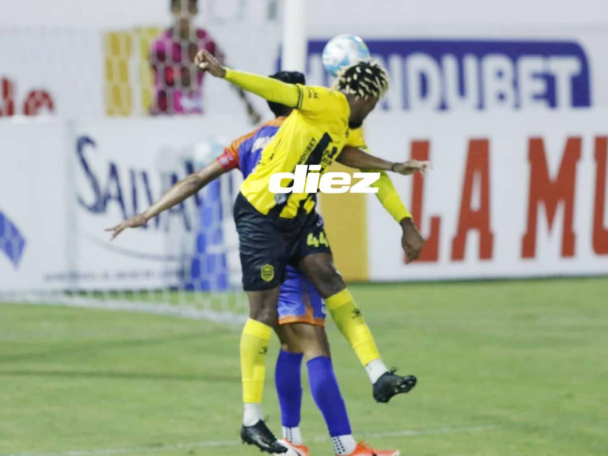 Cabezazo letal de Tatum con sello de gol en favor de Real España.