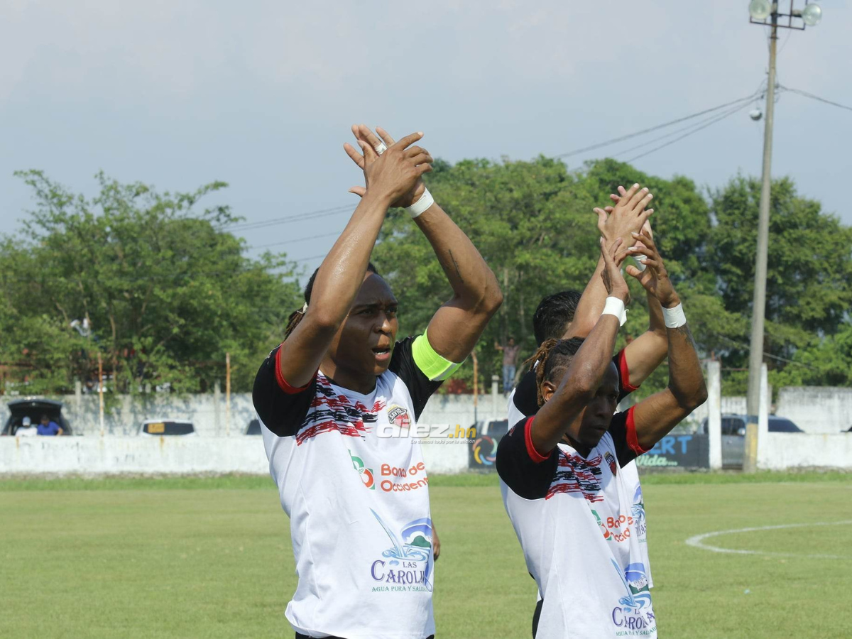 Dolor y lágrimas en el descenso histórico del Deportes Savio, festejo del Villanueva FC y la locura en el Estadio José Adrián Cruz