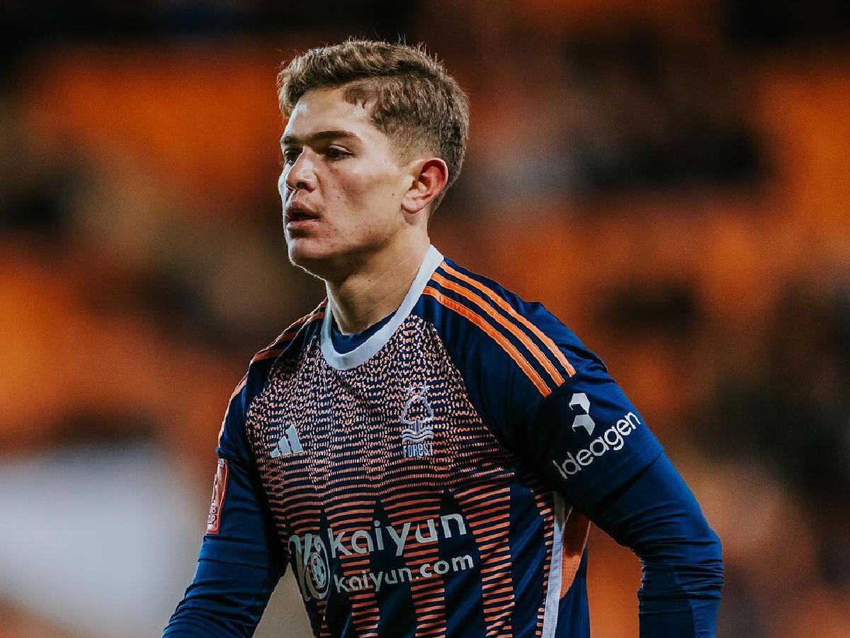 TOP: Los futbolistas centroamericanos que más partidos jugaron en la Premier League de Inglaterra