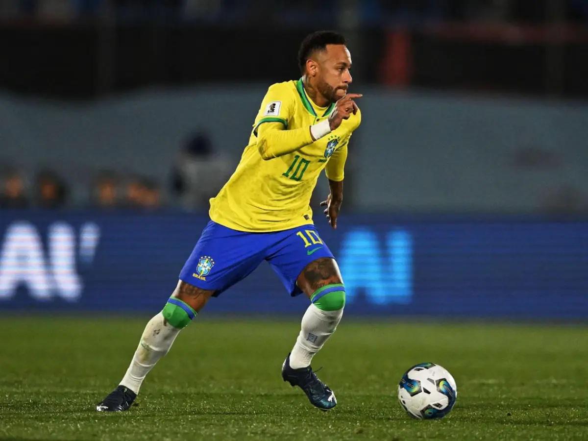 Ancelotti sacrificó a Joao Pedro por llevar a Neymar al Mundial y le responde