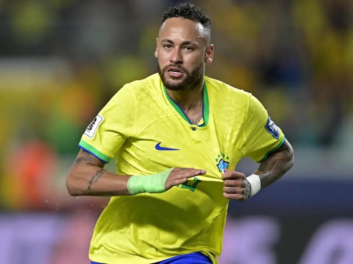 Ancelotti sacrificó a Joao Pedro por llevar a Neymar al Mundial y le responde