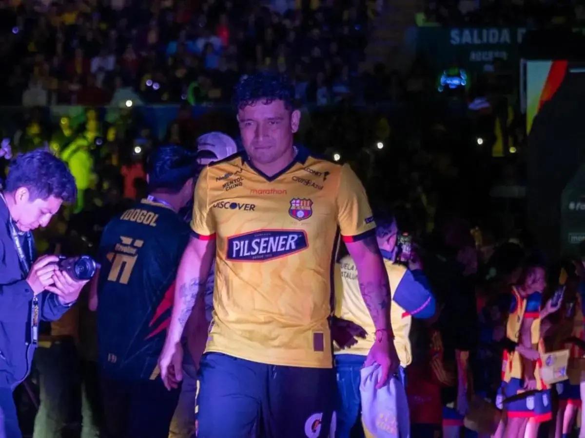 Jugó en el Inter de Milán y Manchester City y se va a retirar tras la muerte de Mario Pineida: No quiero saber nada...