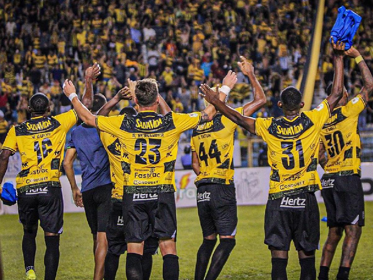 Primera víctima de Jeaustin Campos: ¡Real España confirma sensible baja para la próxima temporada!