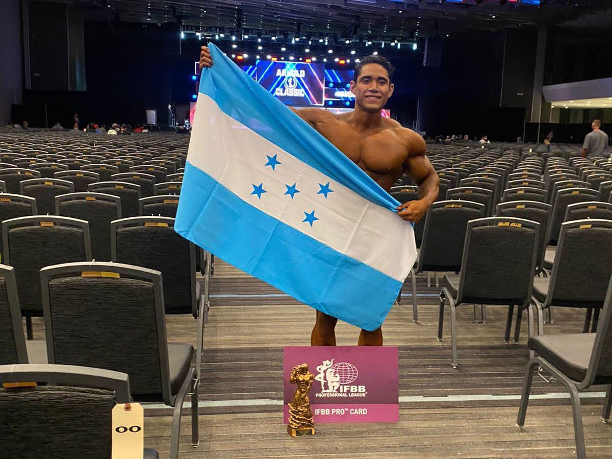 Andrés Ramos se convierte en el primer hondureño en conseguir carnet pro en la categoría men’s physique en un Arnold Classic Amateur