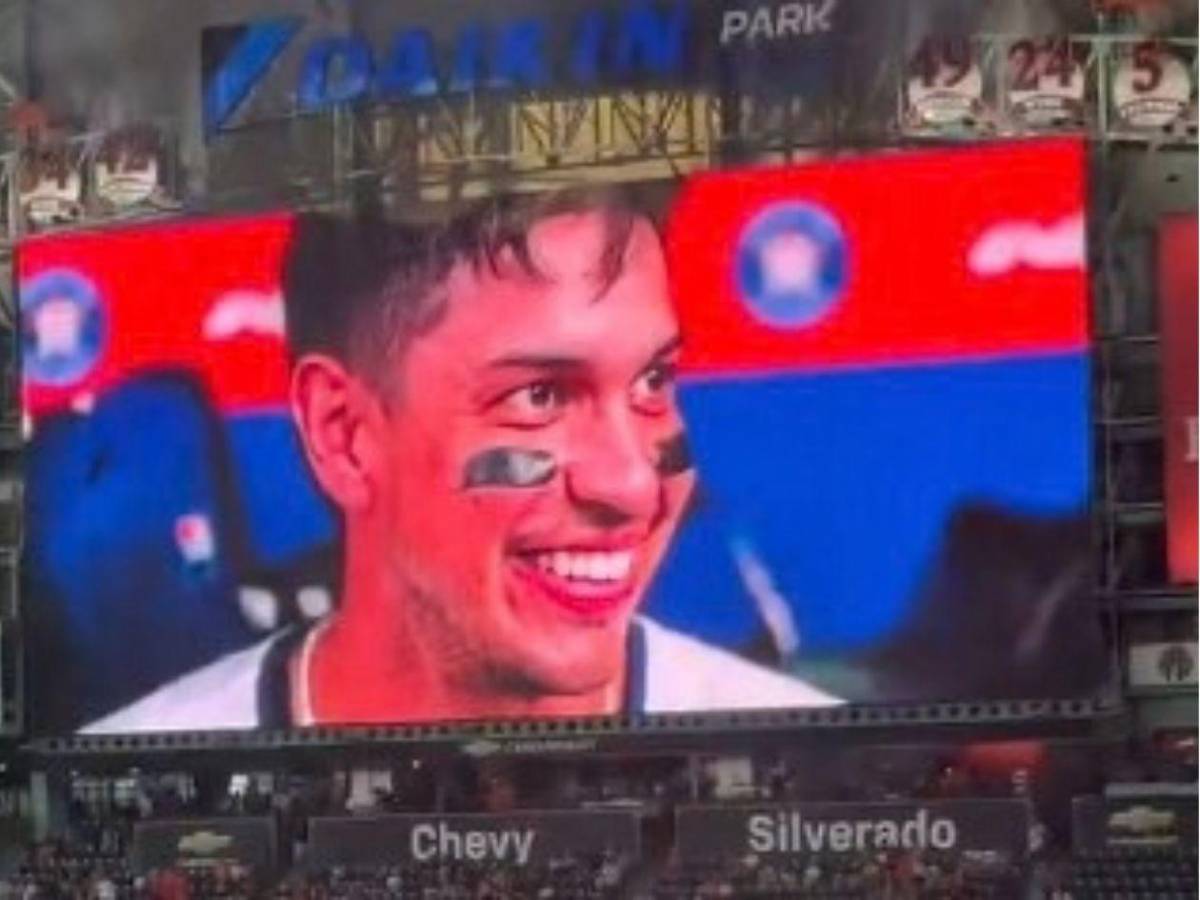 ¡En pantalla gigante! Mauricio Dubón y su descomunal ovación en su regreso a Houston
