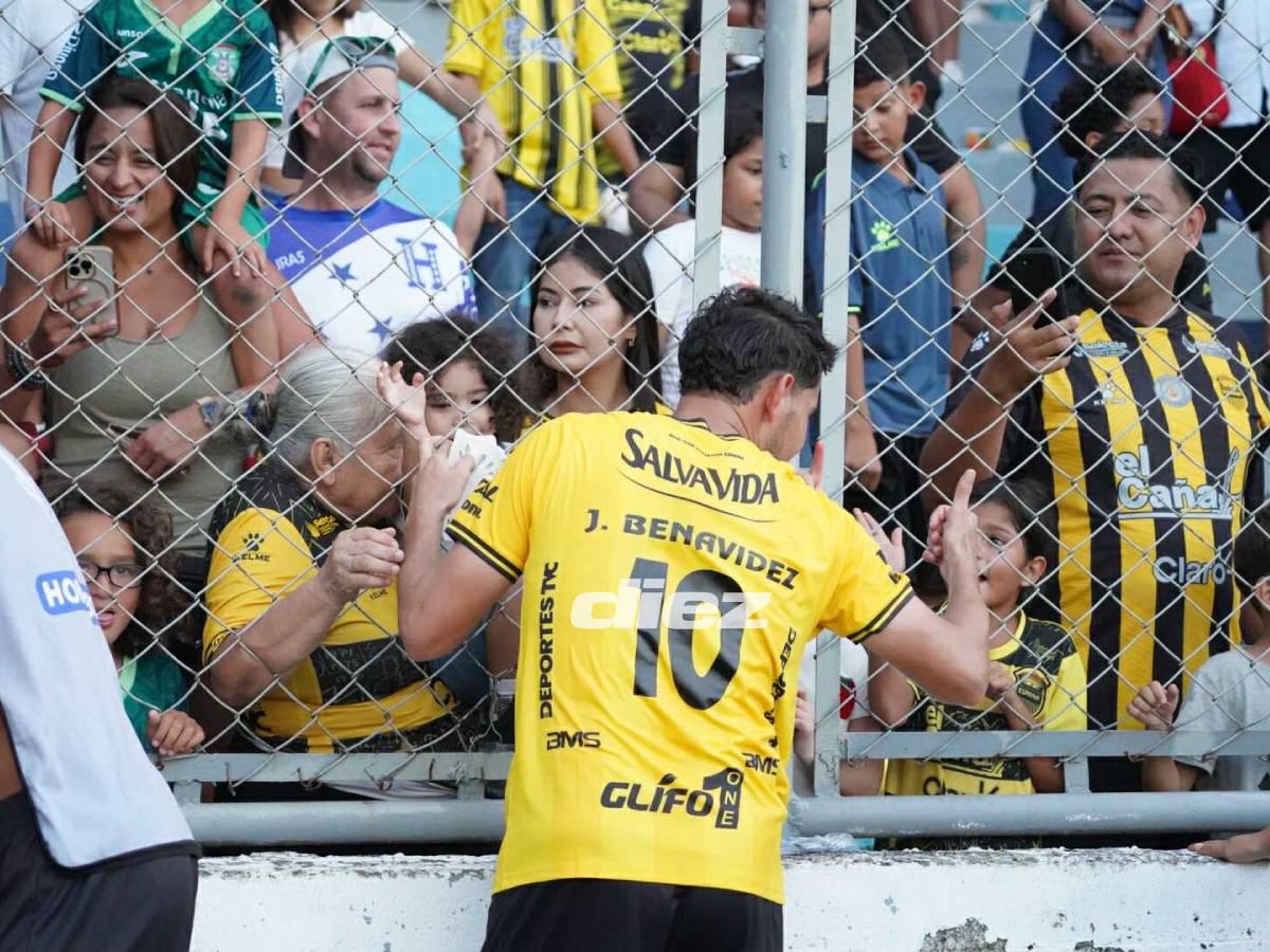 El horror arbitral, bronca de Lavallén y la celebración de Real España tras vencer a Marathón; ¿por qué no jugó Dixon Ramírez?