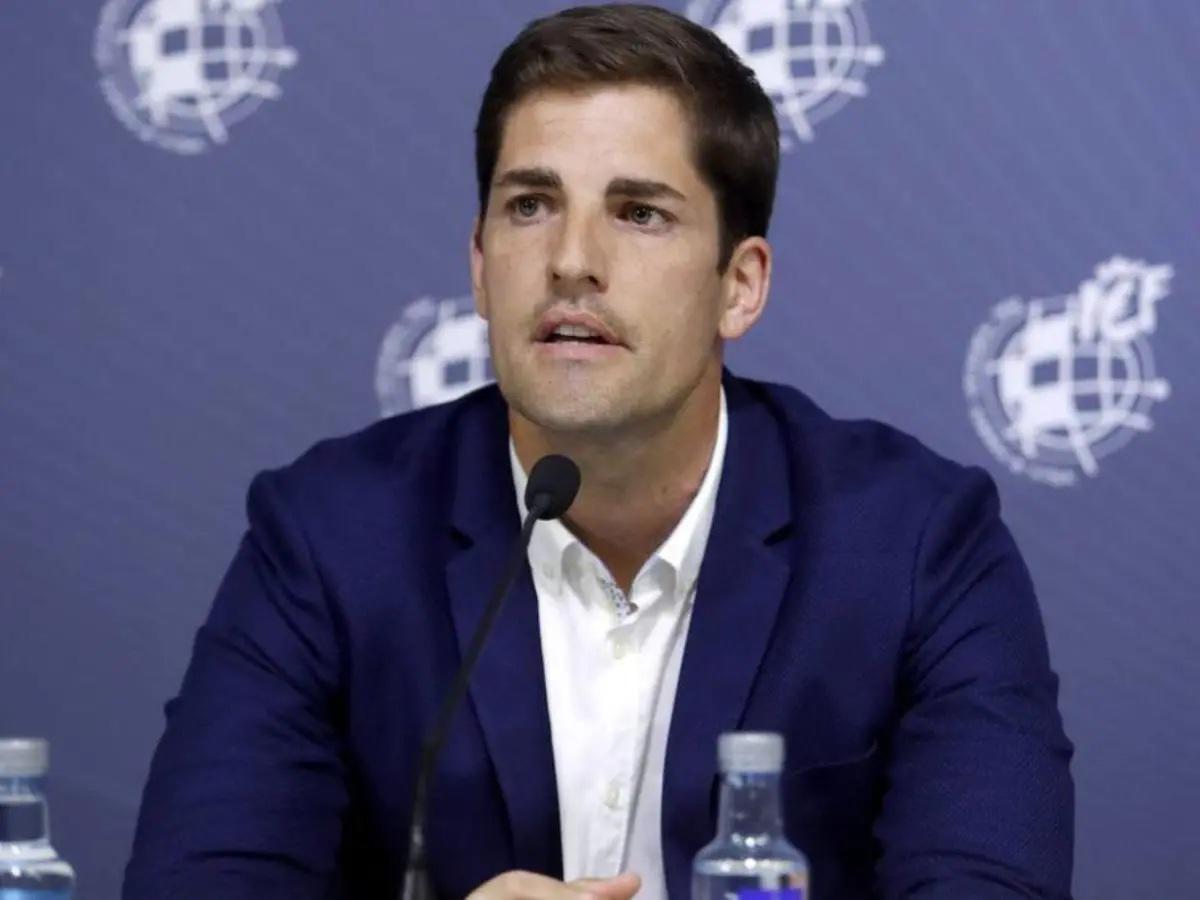 Fue echado de su club por utilizar la Inteligencia Artifial y da la respuesta que toda España estaba esperando