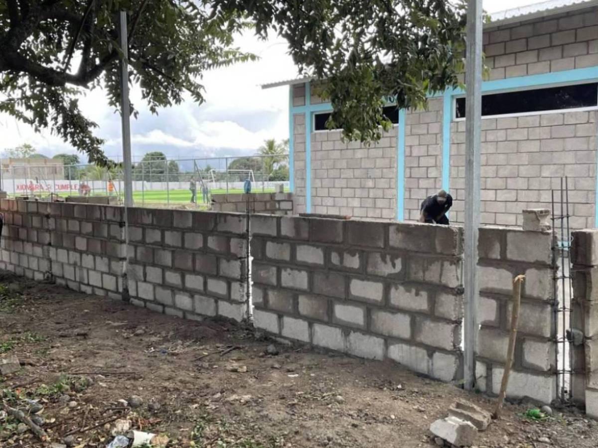 En fotos: Así es el curioso estadio de Honduras donde se jugará al fútbol en el Clausura 2025 de la Liga Nacional