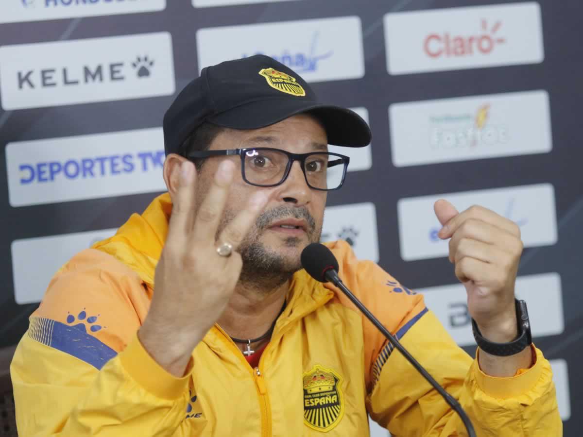 Mercado de fichajes en Honduras: Troglio tiene en alerta a directiva del Olimpia y Real España toma decisión con Jeaustin Campos