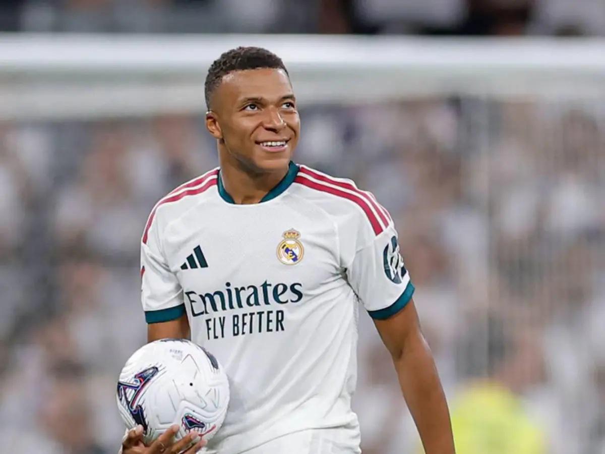 Mou prefiere a Bellingham: la reacción de Mbappé a la decisión del DT del Real Madrid