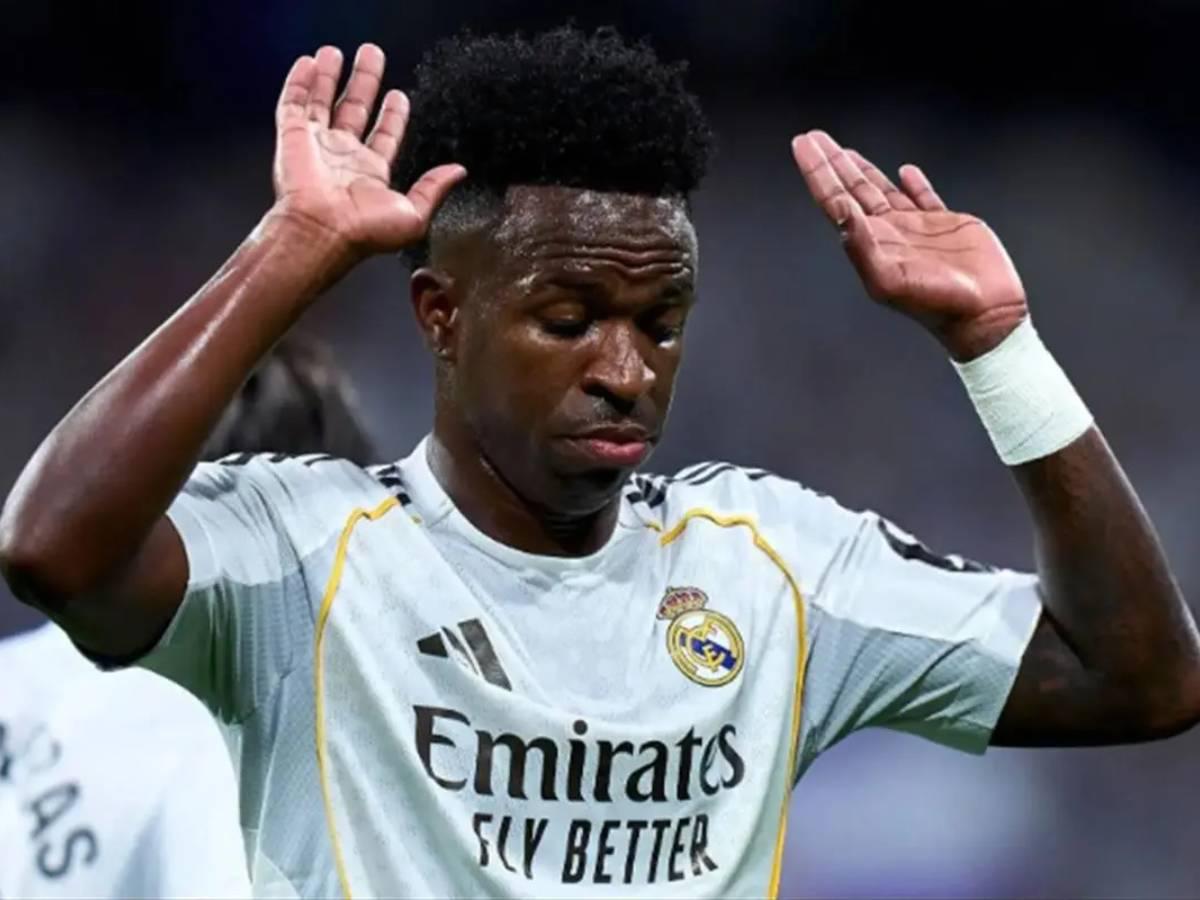 Gigante de la Premier League le ofrece un contrato galáctico a Vinicius para sacarlo del Real Madrid: la postura del club