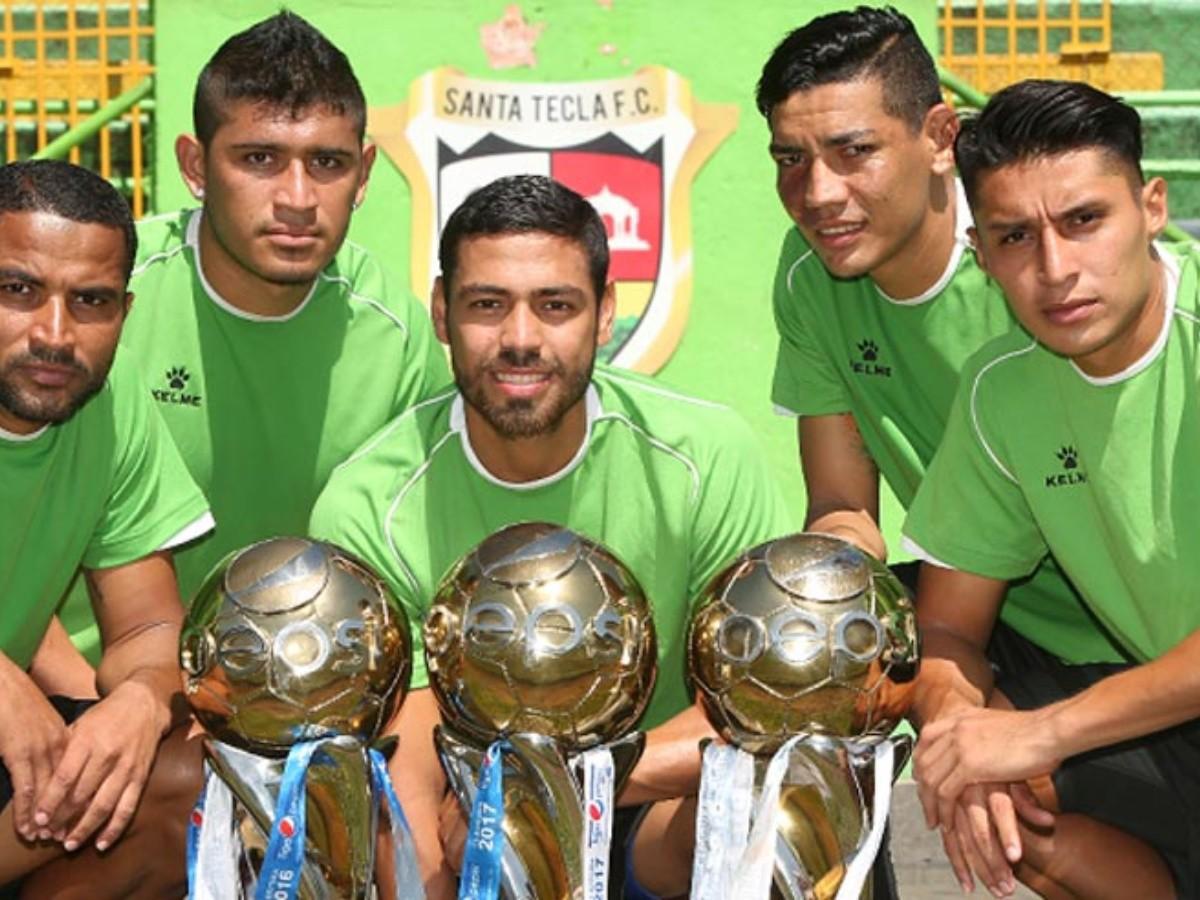 Triste adiós: ¿Por qué en el fútbol de El Salvador desafiliaron al Santa Tecla, campeón de liga, donde figuró 'Loco' Abreu?