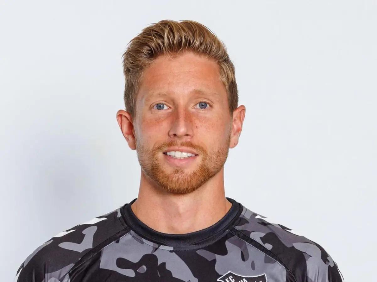 En plena navidad muere futbolista de la peor forma a los 34 años y frente a su esposa: todo un país está desgarrado