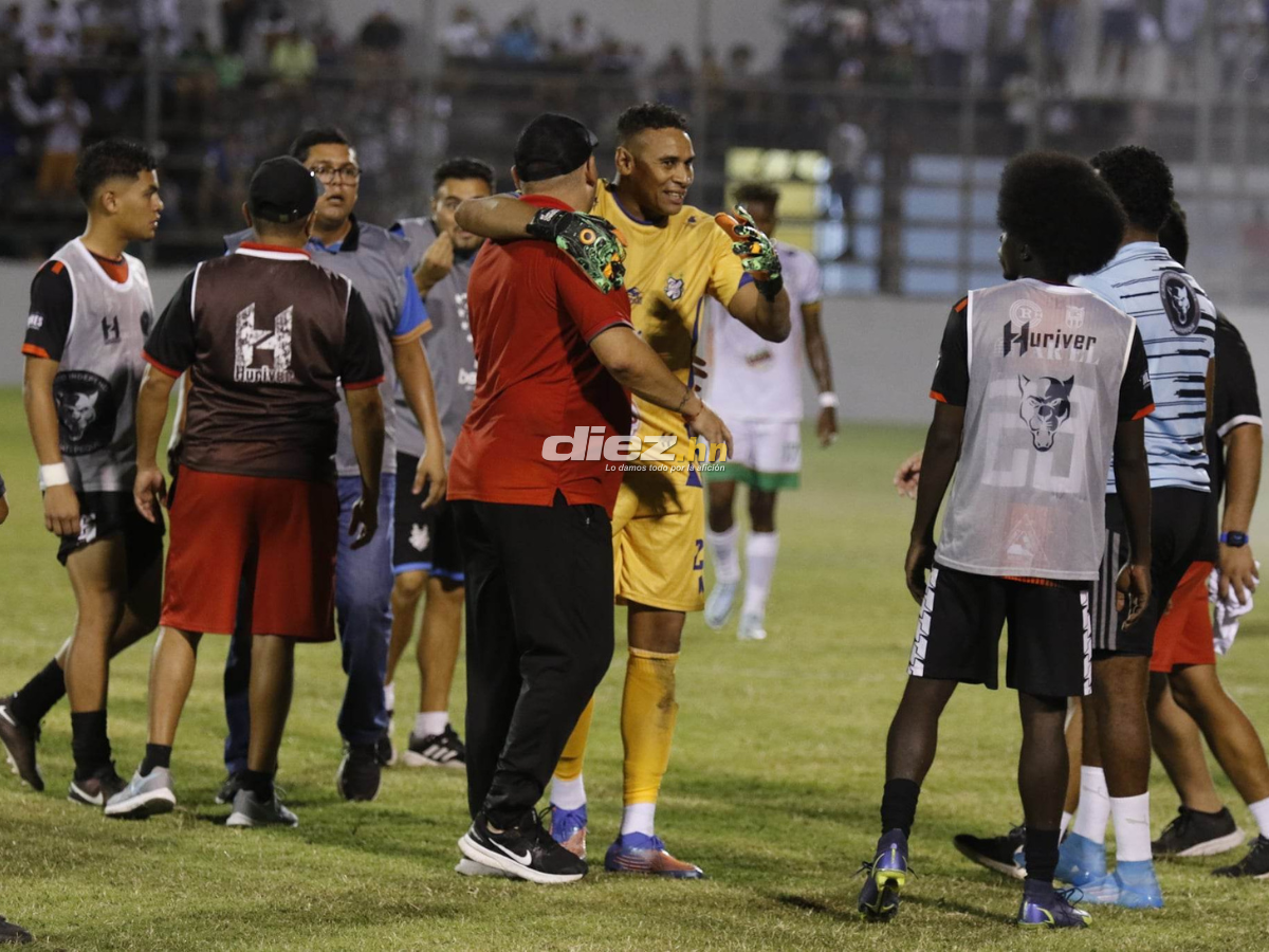 Zafarrancho en el Estadio Excélsior: Las fotos de la bronca en el Platense-Independiente en la semifinal de ida en Liga de Ascenso