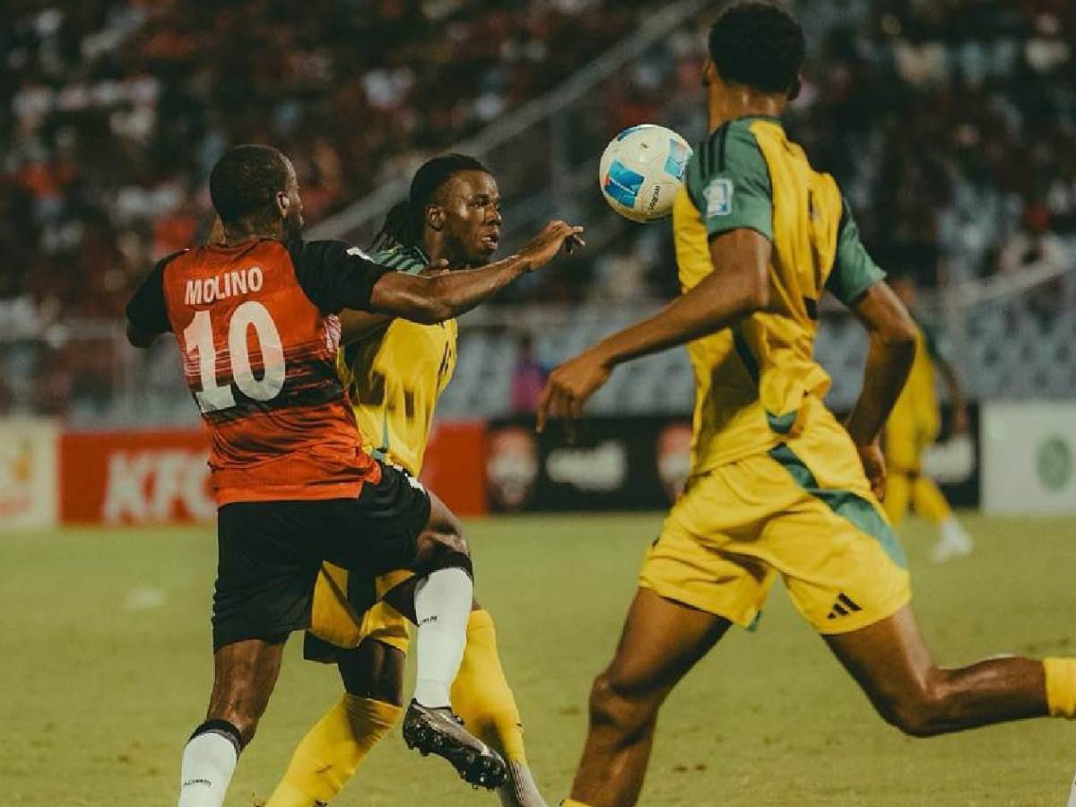 Giro inesperado: Técnico renunció a pesar de estar en el repechaje al Mundial 2026