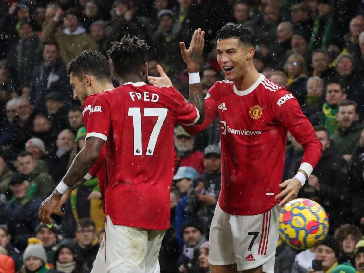 Jugó en el United y confiesa el problema que vivió con Cristiano: Pedazo de mier**