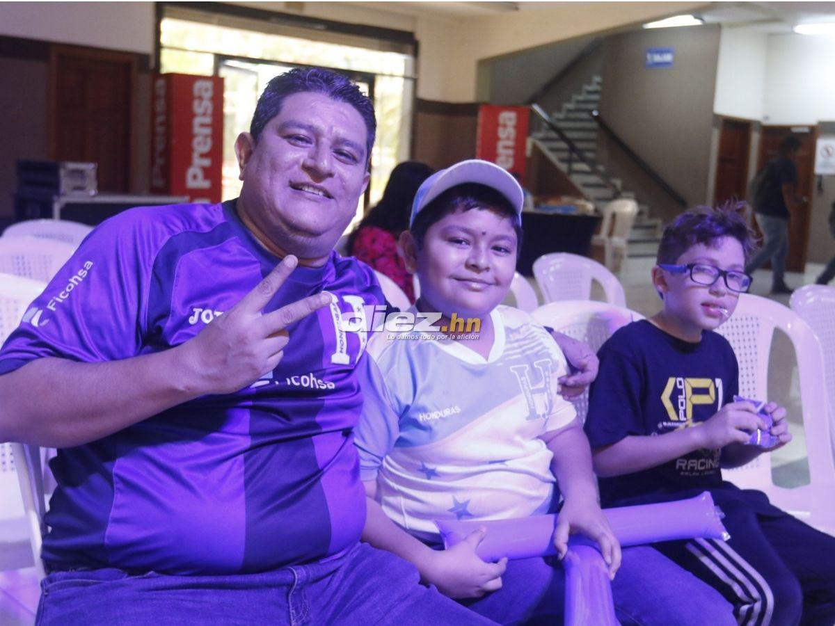 Bellezas y euforia por el Honduras-Costa Rica: Así se vivió el clásico centroamericano en el Estadio Virtual de Diario DIEZ