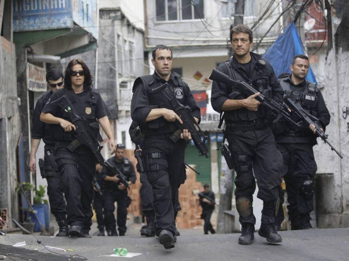 Compañero de Neymar cae: futbolistas de Brasil implicados en tráfico de drogas y armas