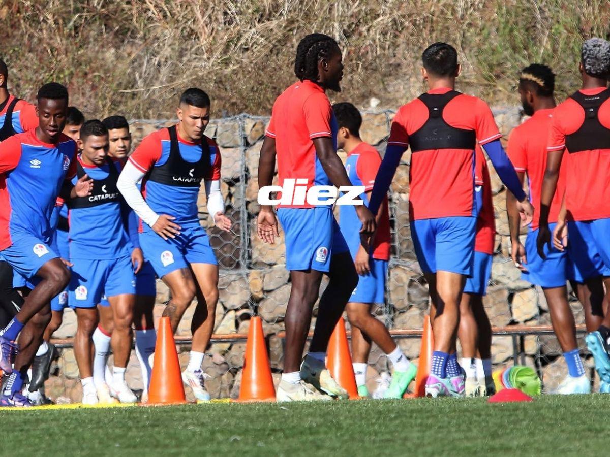 Curioso look en Olimpia, nuevos rostros y Elis a tope: así preparó el Rey de Copas su último entrenamiento previo al debut