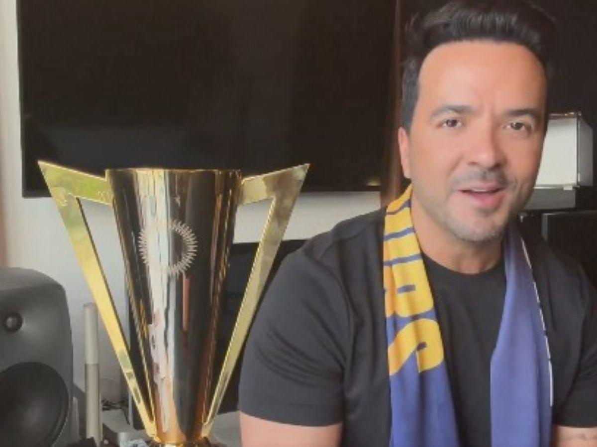 Jorge Campos llegó en sandalias al sorteo de Copa Oro, hondureña Ana Jurka robó suspiros y reconocido cantante sorprende