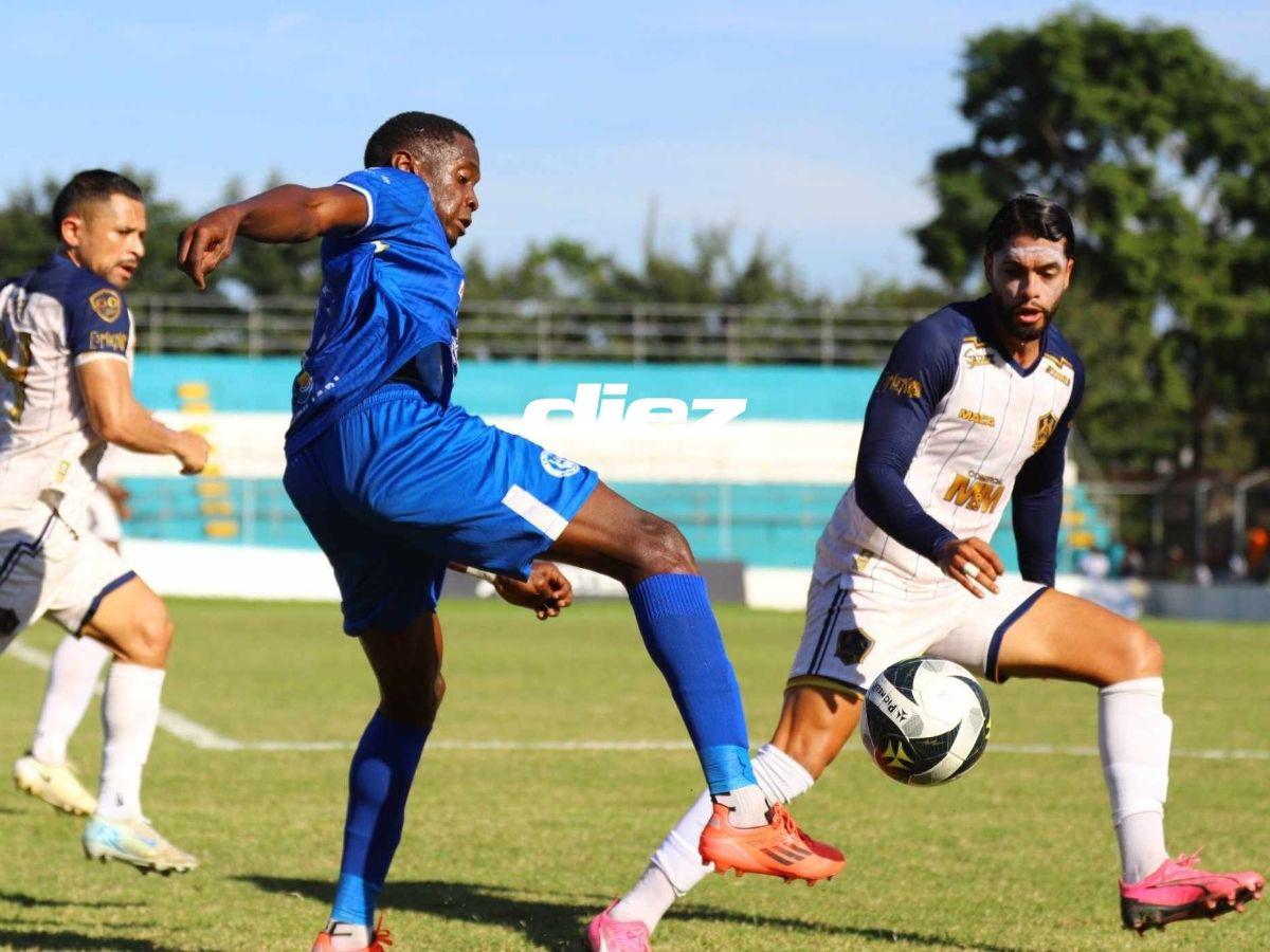 ¡Con fuegos artificiales! Victoria y Olancho abrieron el telón del Clausura 2025 y dos chicas bellas cautivaron en Olanchito