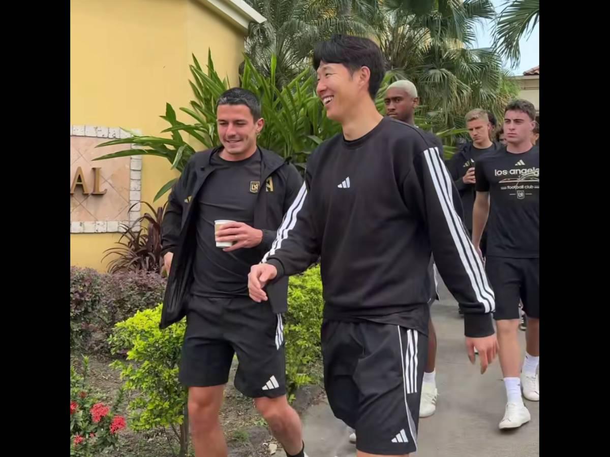 Son quedó enamorado del café de Honduras: así disfrutaron los futbolistas de LAFC en las calles de SPS previo al partido