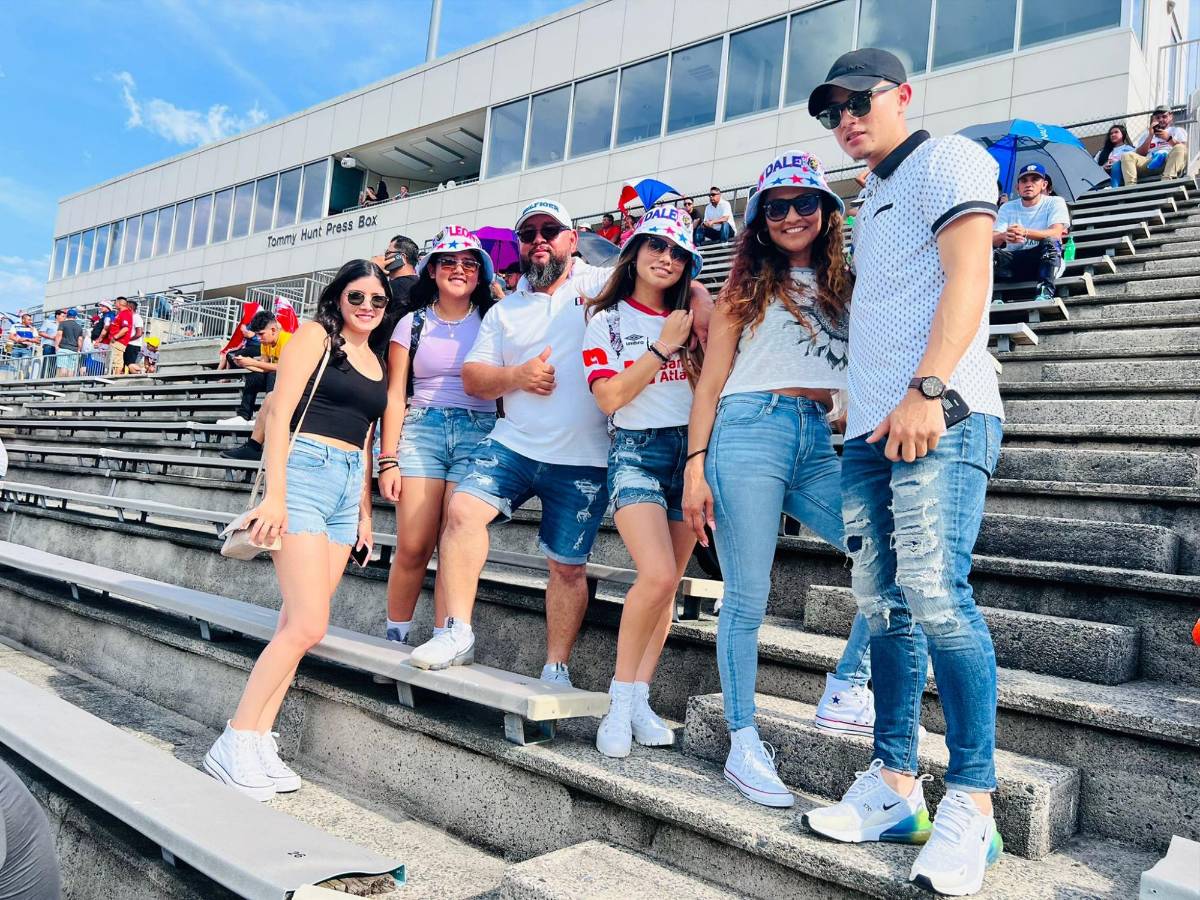 Belleza hondureña invade el Memorial Stadium de Durham para presenciar el amistoso Olimpia vs Comunicaciones