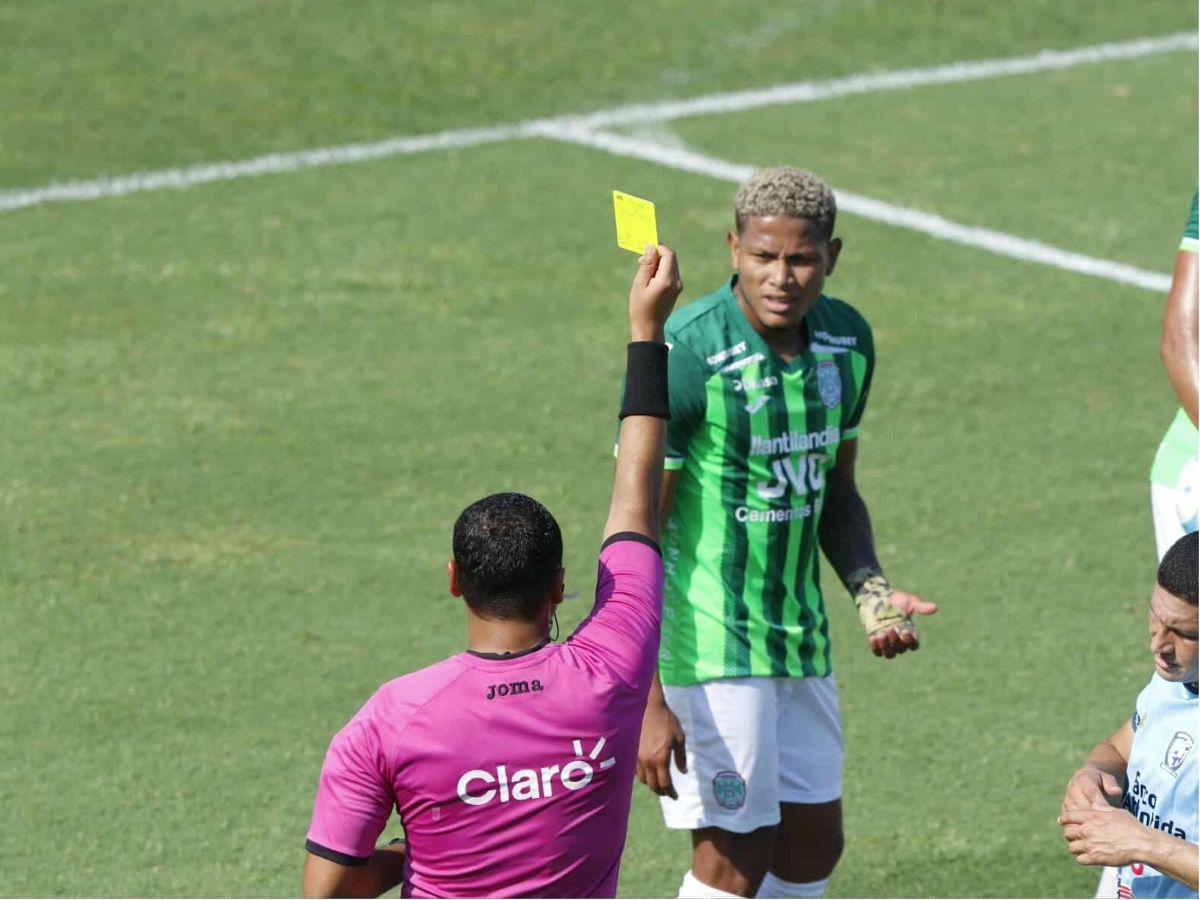 Fea bronca entre Messiniti y Paz, chicas de lentes robaron suspiros, Alexy Vega se luce y Chelito es noticia