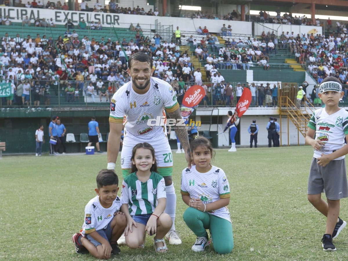 Platense sueña en grande, dolorosas lágrimas del San Juan, las hermosas porteñas y locura en el Estadio Excélsior