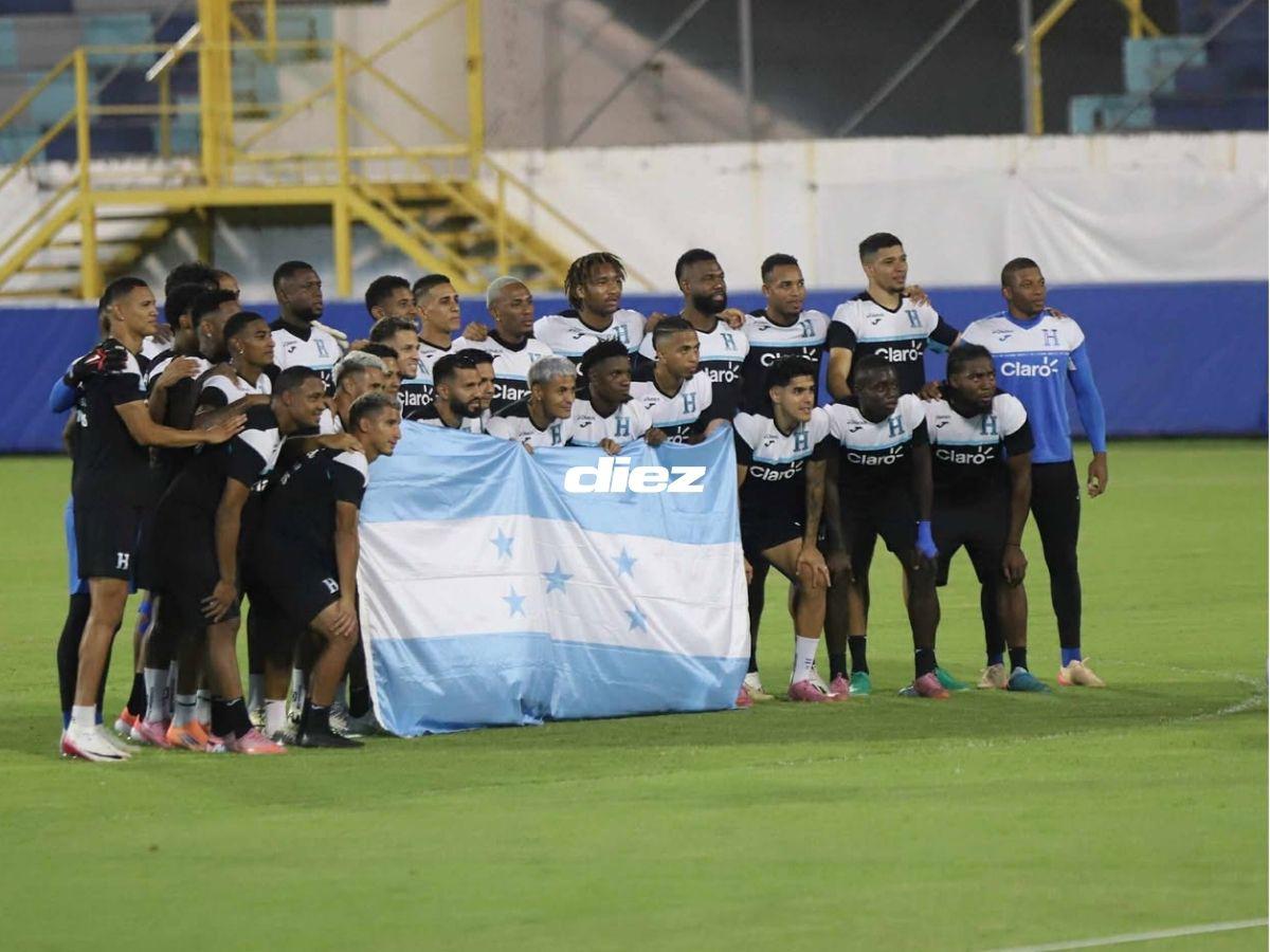 Con los alemanes presentes, los invitados y el fotón que se tomó Honduras: así fue el último entreno de La H en el Morazán