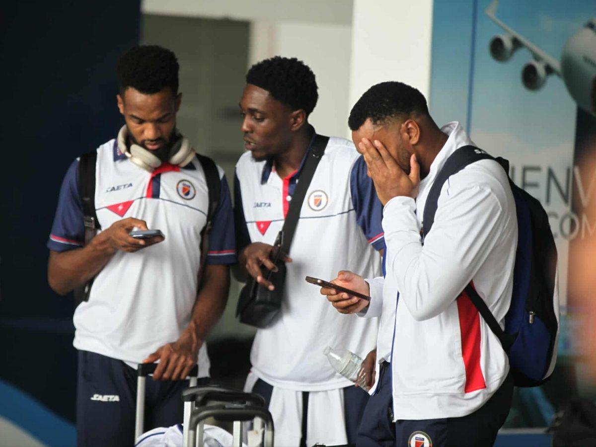 ¡Haití aterrizó en Honduras! La razón por la que los caribeños sufrieron su primer percance en suelo catracho