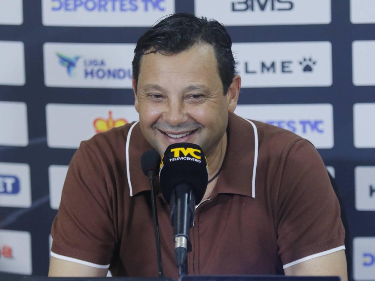 Mercado de fichajes en Honduras: Olimpia tiene un plan tras la salida de Pedro Troglio y catracho viajó a Europa