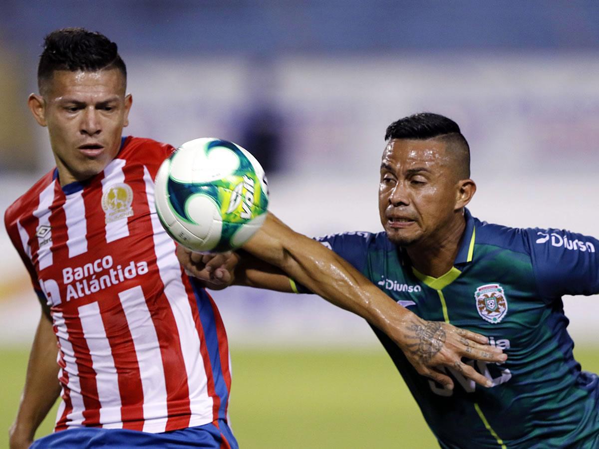 Fichajes: Olimpia confirma baja, joyita de Real España a Europa, Motagua sigue con la barrida, ¿y Michaell Chirinos?