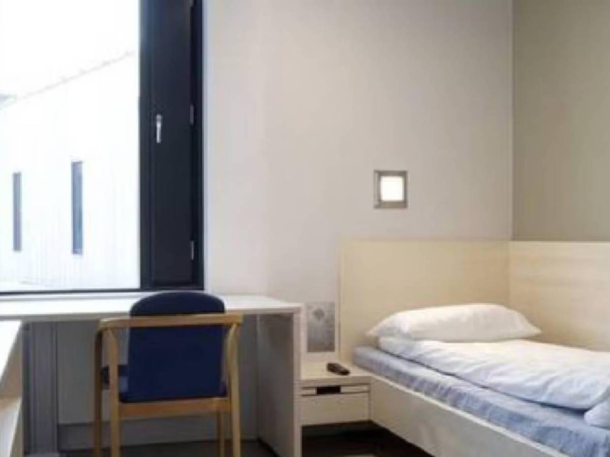 Futbolista de la Selección Mexicana fue condenado a prisión en Europa y así es la cárcel