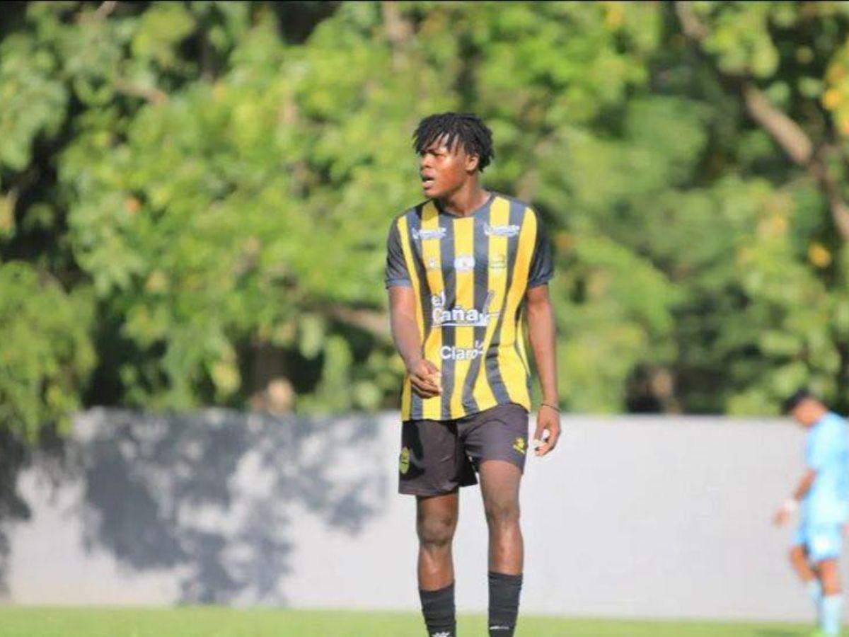 Hijo de Diego Vázquez y hasta un Ronaldo: 20 promesas del fútbol de Honduras que debutaron en el Clausura 2024