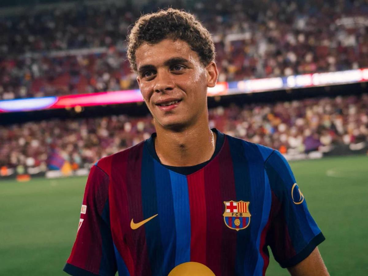 Flick lo aprueba: Barcelona decide blindar a figura con 150 millones de euros