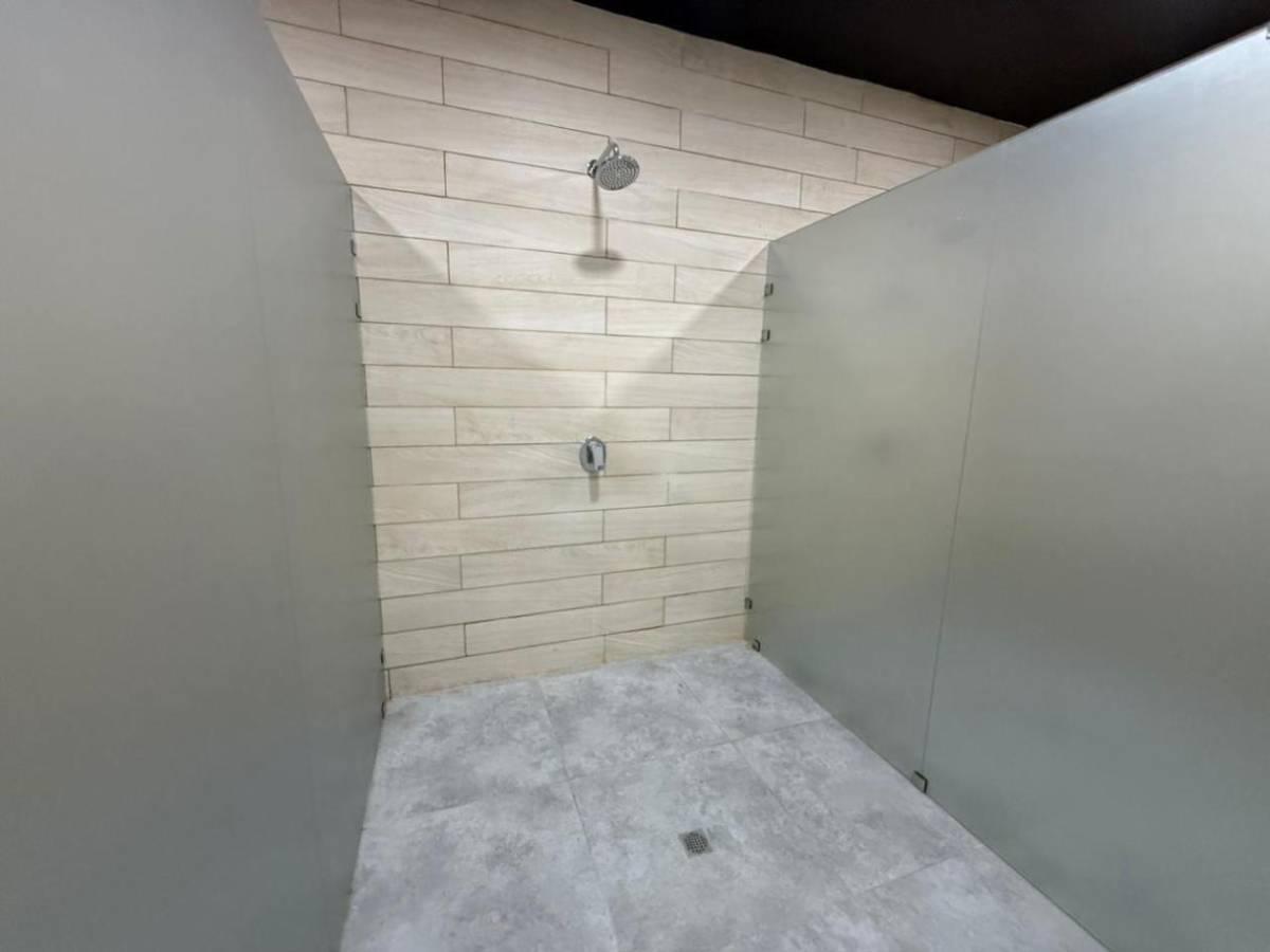 Marathón celebra en Olancho, el futbolista que rompió en llanto, el debut soñado y, ¿quién es la hermosa chica de los Potros?