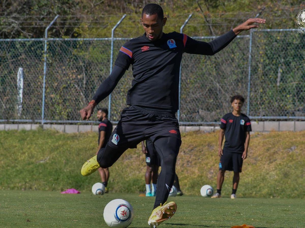 Con dos bajas: Olimpia y su emergente 11 titular para medirse al Motagua en el picante clásico capitalino